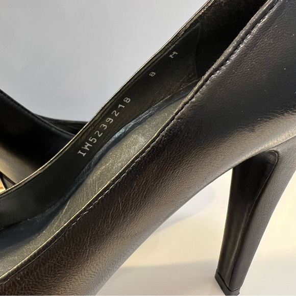 Stuart Weitzman Stilts Black Leather Heels Womens Sz 8 Closed Rounded Toe‎ - Picture 9 of 10